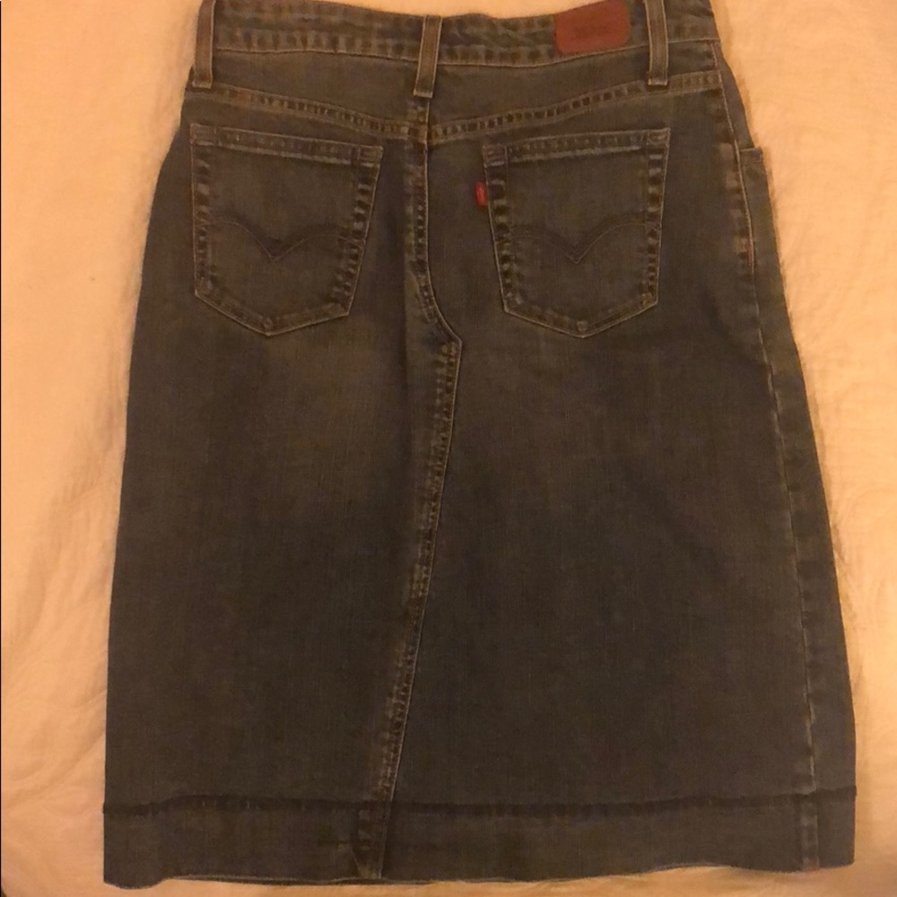Levi’s skirt